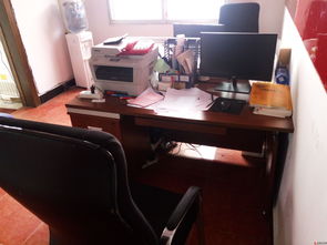 緊急轉讓辦公設備，適合初創企業與個人工作室